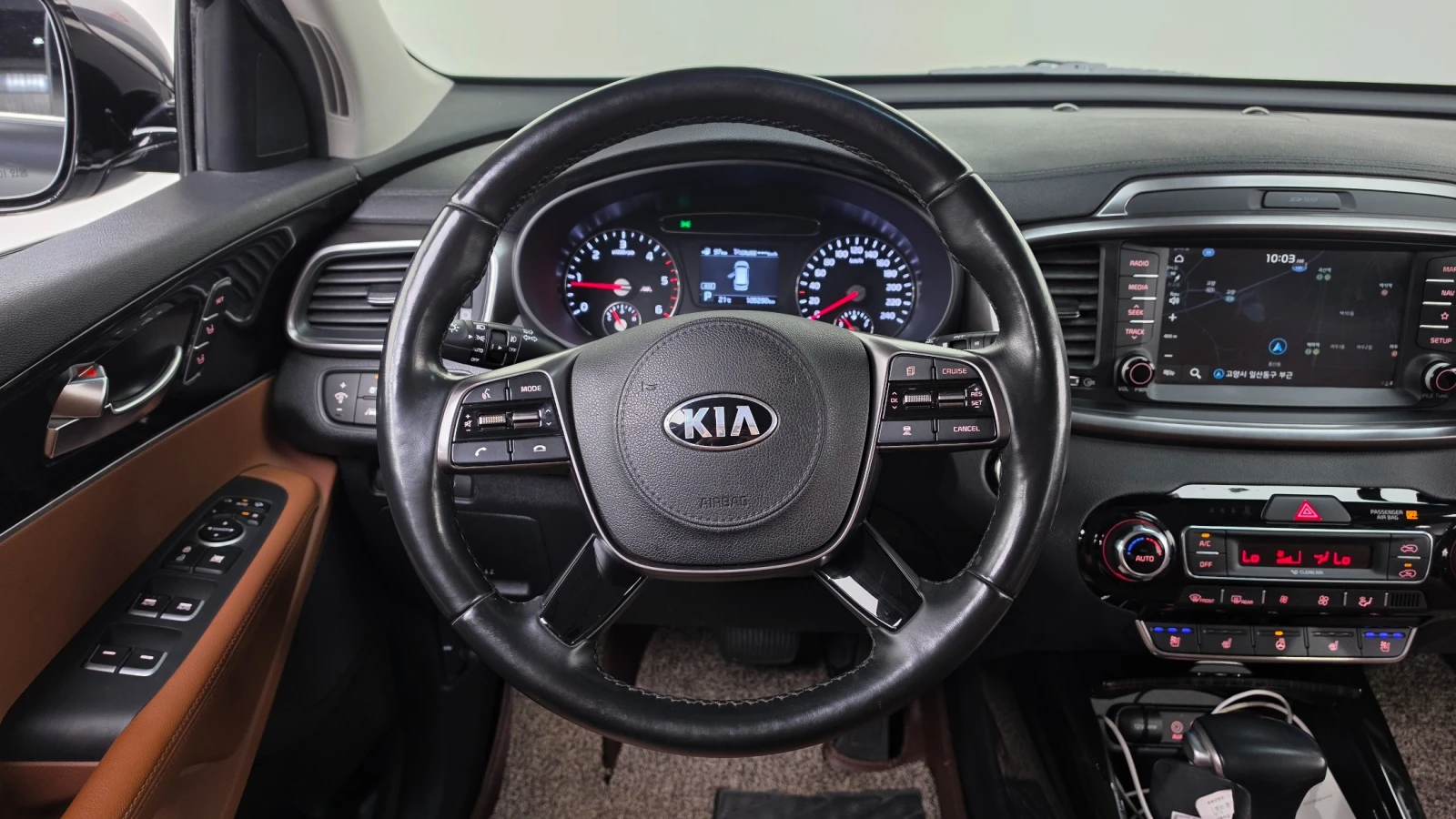 Kia Sorento Cruise Control, Curtains/Blinds, снимка 8 - Автомобили и джипове - 55951193