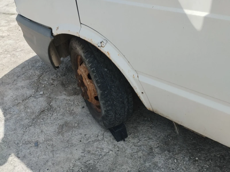 Iveco 35-8 Бордови с кран, снимка 8 - Бусове и автобуси - 52397025