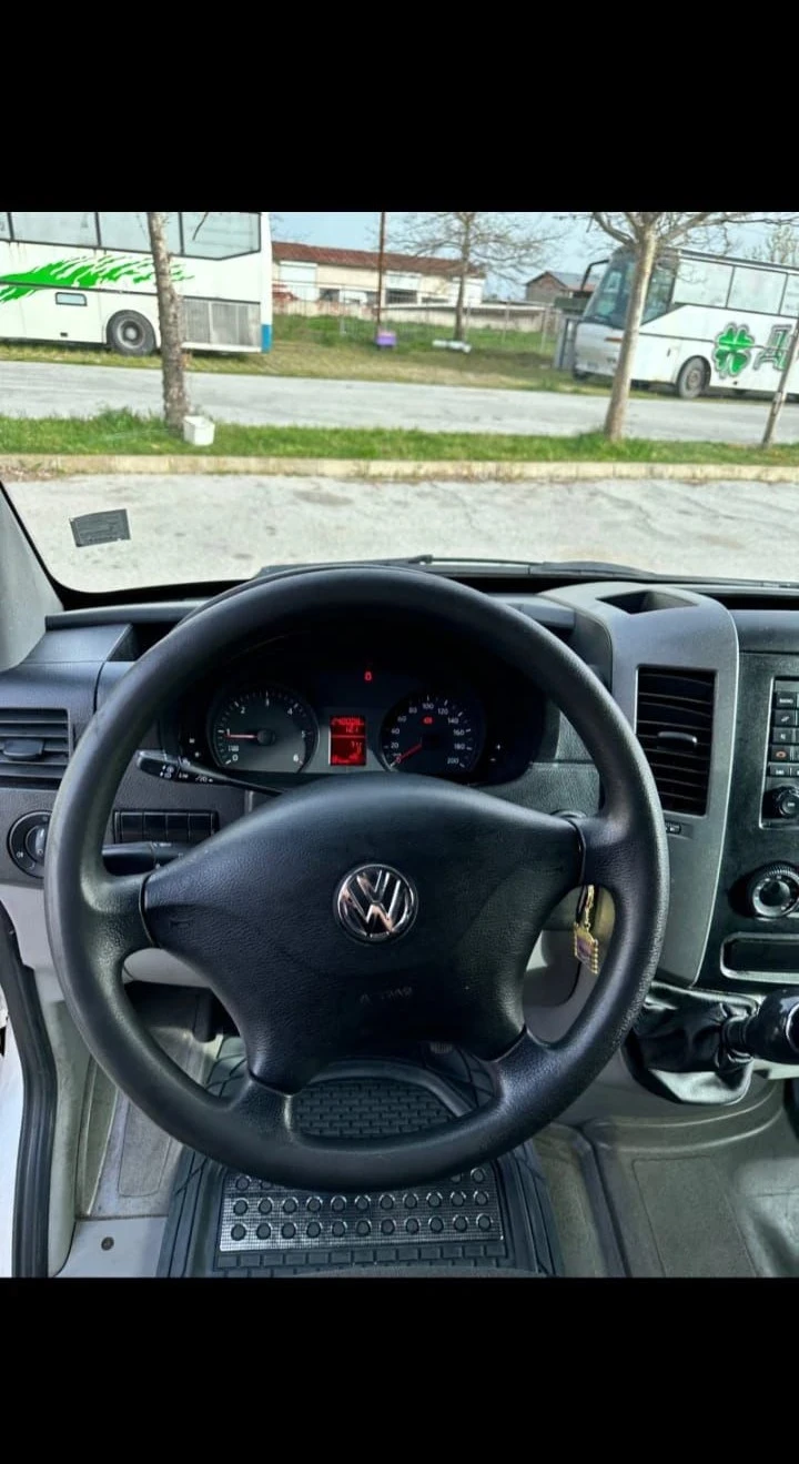 VW Crafter С климатик, снимка 9 - Бусове и автобуси - 48591203