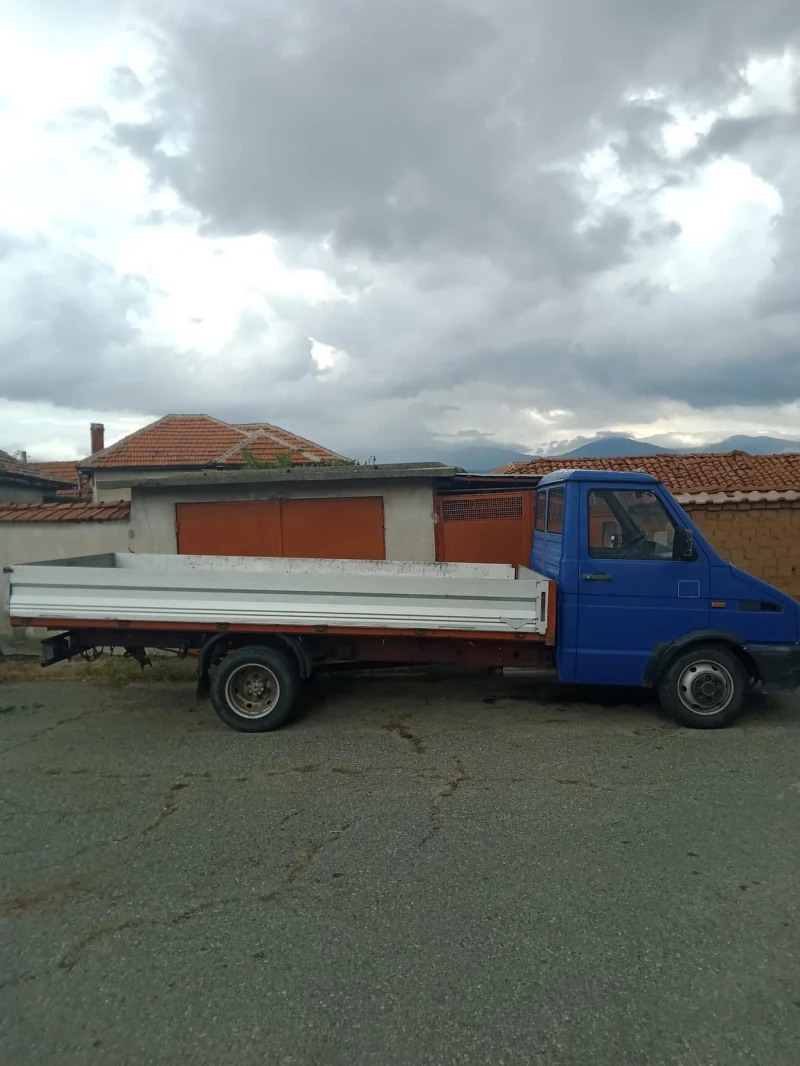 Iveco Daily, снимка 1 - Камиони - 47526316