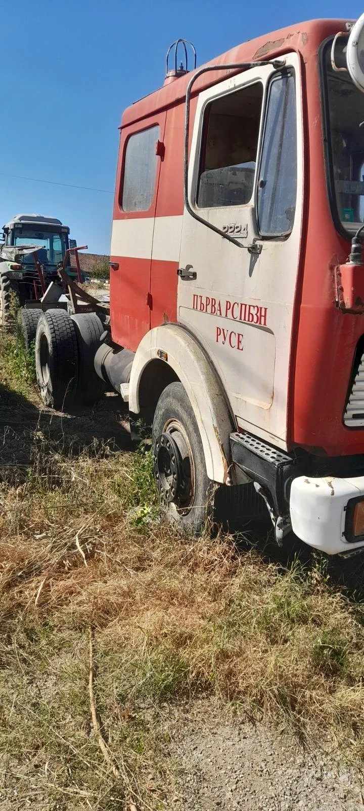 Mercedes-Benz 2224 6х4, снимка 3 - Камиони - 56250506