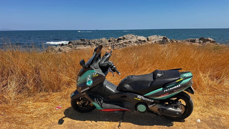 Yamaha T-max, снимка 2 - Мотоциклети и мототехника - 52298173