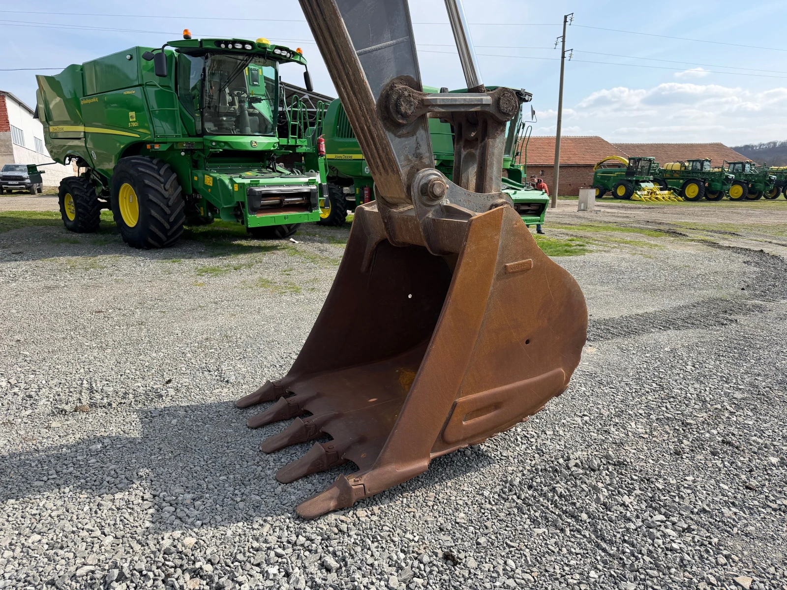 Багер Volvo EC 300 DL ЛИЗИНГ, снимка 9 - Индустриална техника - 53877409