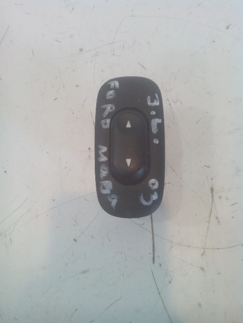 Копче ел.стъкло задно ляво Форд Маверик