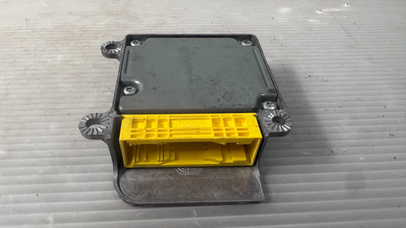 Airbag  /  /  a Skoda Fabia  - 1C0909605K / 5WK43125 / 32091120 | Mobile.bg   1