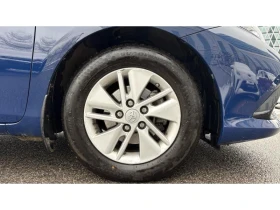 Toyota Auris 1.8 HSD TERRA, снимка 16