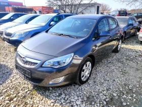 Opel Astra 1, 6i Евро5, снимка 1