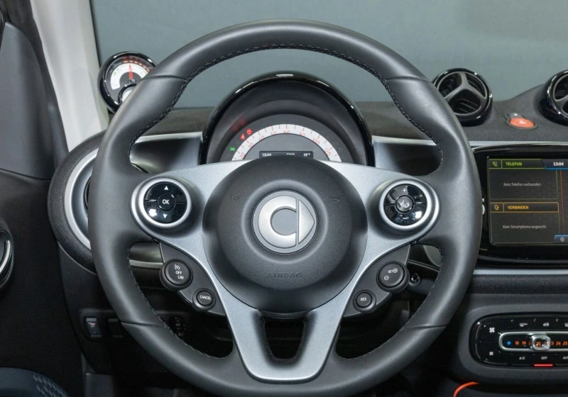 Smart Fortwo EQ = Exclusive= Plus Package Гаранция, снимка 10 - Автомобили и джипове - 46696943