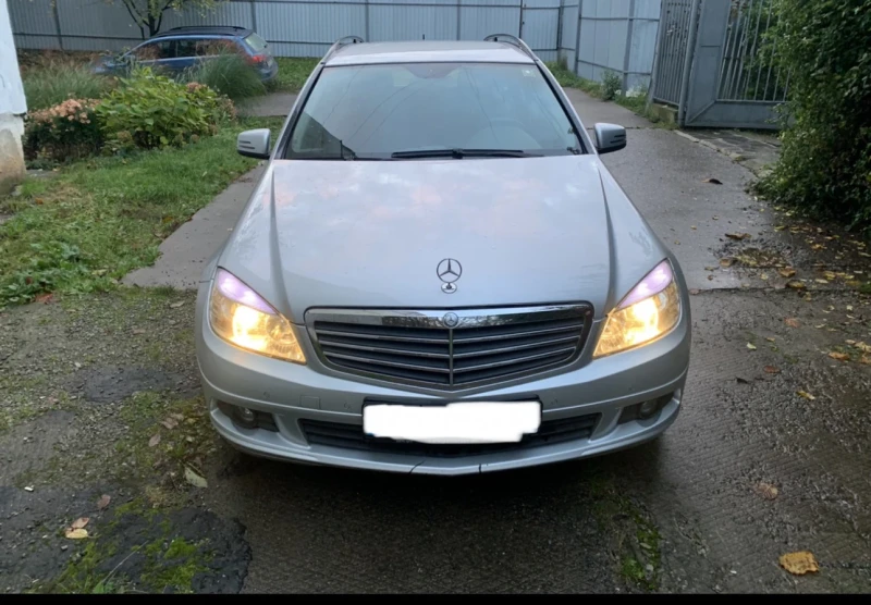 Mercedes-Benz C 220 2.2 om651 На Части, снимка 1 - Автомобили и джипове - 47220553