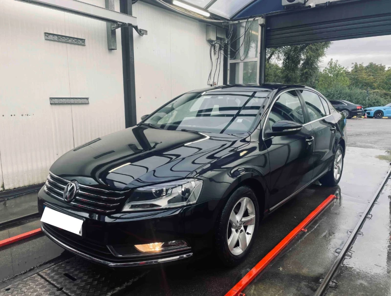 VW Passat, снимка 2 - Автомобили и джипове - 47486265