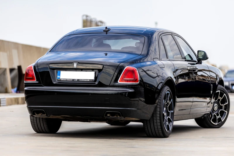 Rolls-Royce Ghost Black Badge, снимка 2 - Автомобили и джипове - 47930444