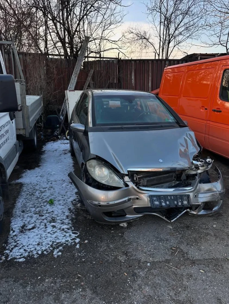 Mercedes-Benz A 180, снимка 1 - Автомобили и джипове - 48576517