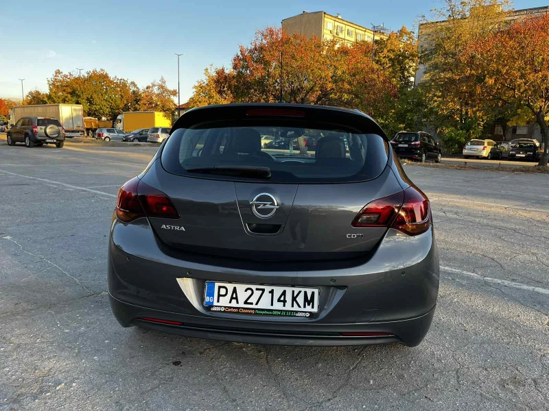 Opel Astra, снимка 3 - Автомобили и джипове - 48677966