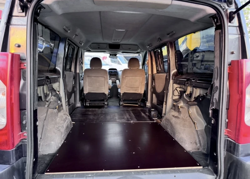 Fiat Scudo 2.0 HDI, снимка 13 - Автомобили и джипове - 50125292