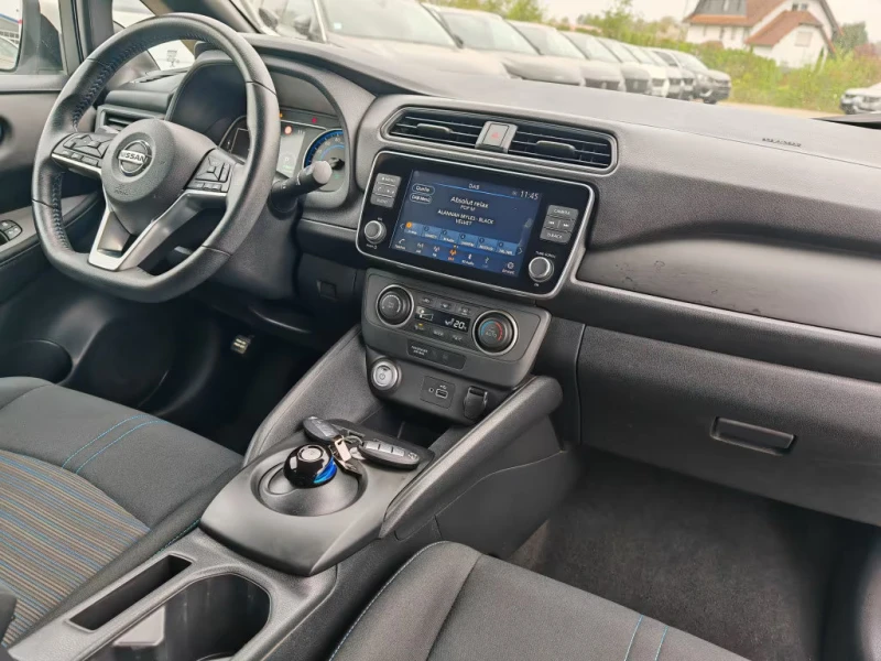 Nissan Leaf  ELECTRIC/DAB/218HP/NAVI/CAM/KLESS/VCONTROL/292fpr, снимка 7 - Автомобили и джипове - 50861813