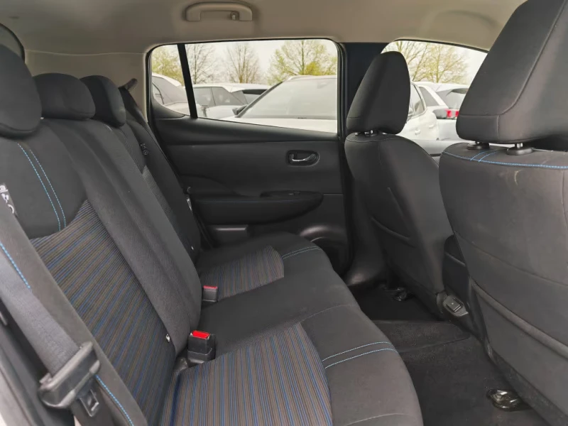 Nissan Leaf  ELECTRIC/DAB/218HP/NAVI/CAM/KLESS/VCONTROL/292fpr, снимка 12 - Автомобили и джипове - 50861813