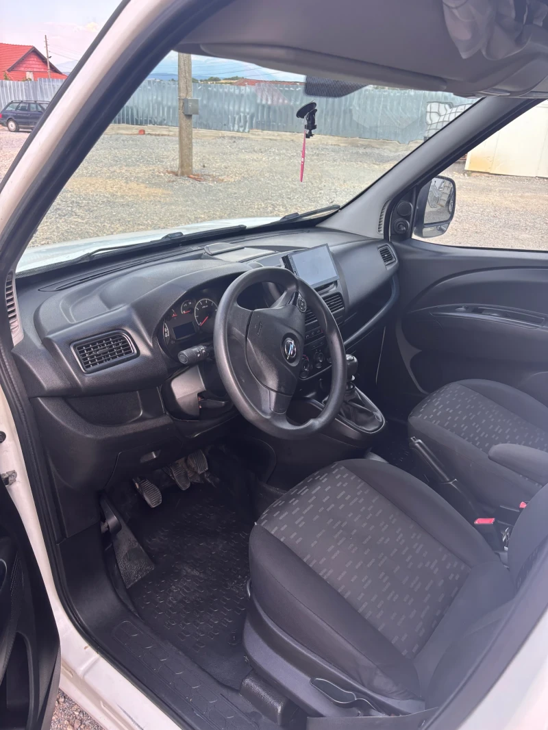 Opel Combo, снимка 9 - Автомобили и джипове - 52739952