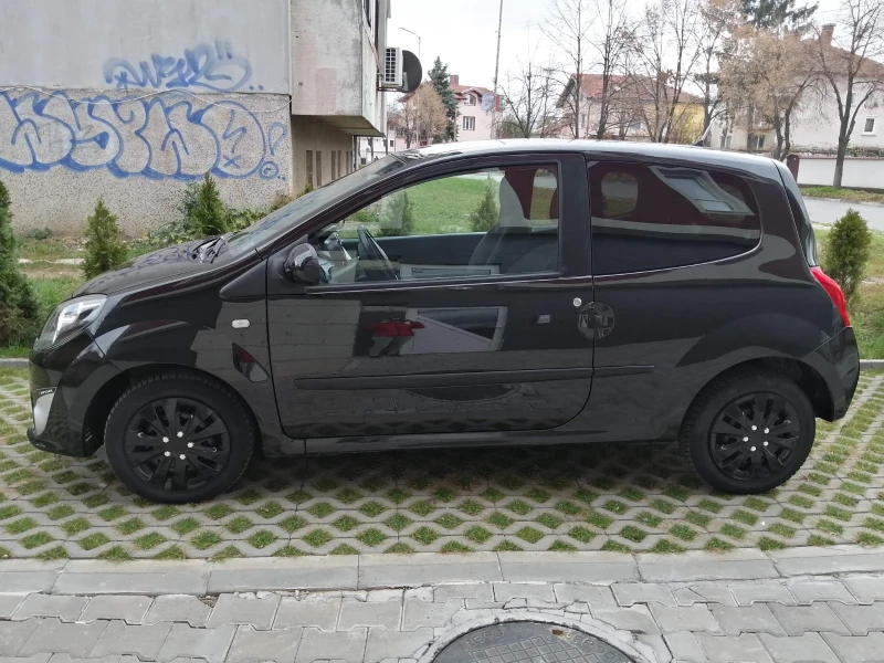 Renault Twingo, снимка 2 - Автомобили и джипове - 53576144