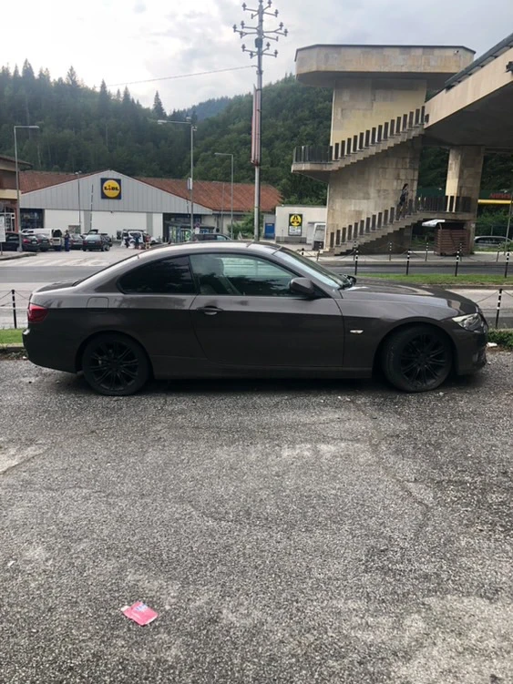 BMW 320  - изображение 4