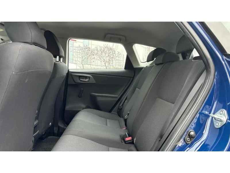 Toyota Auris 1.8 HSD TERRA, снимка 11 - Автомобили и джипове - 53329465