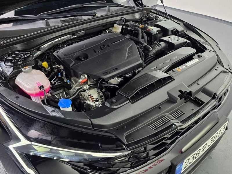 Kia K5 2.0 LPi, снимка 6 - Автомобили и джипове - 56178862