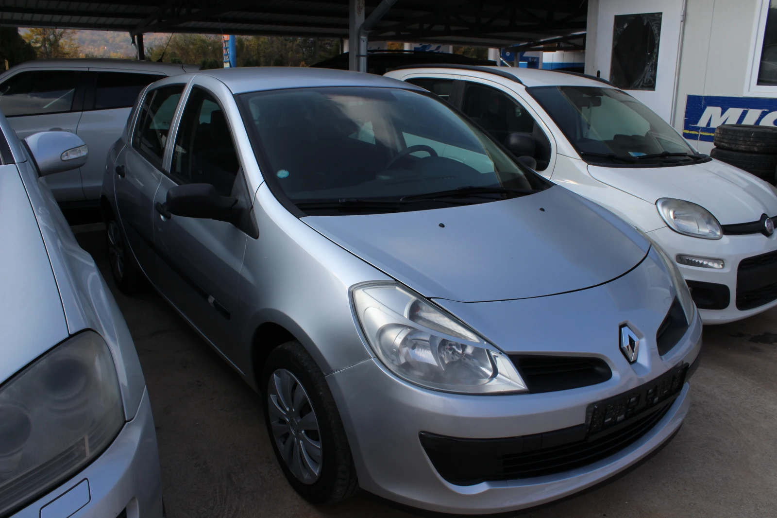 Renault Clio 1.2I НОВ ВНОС - изображение 3