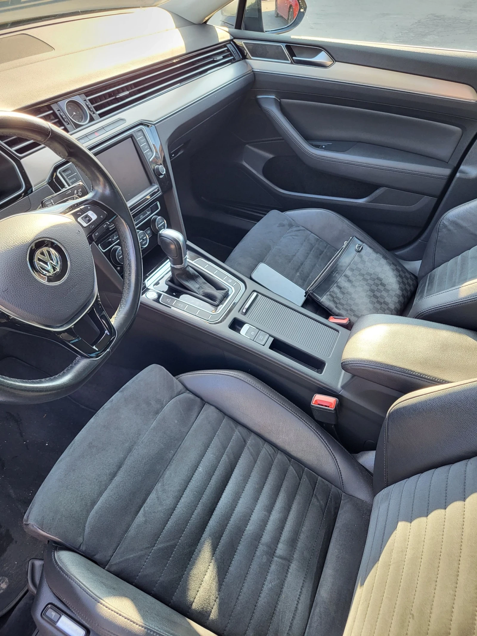 VW Passat  - изображение 8