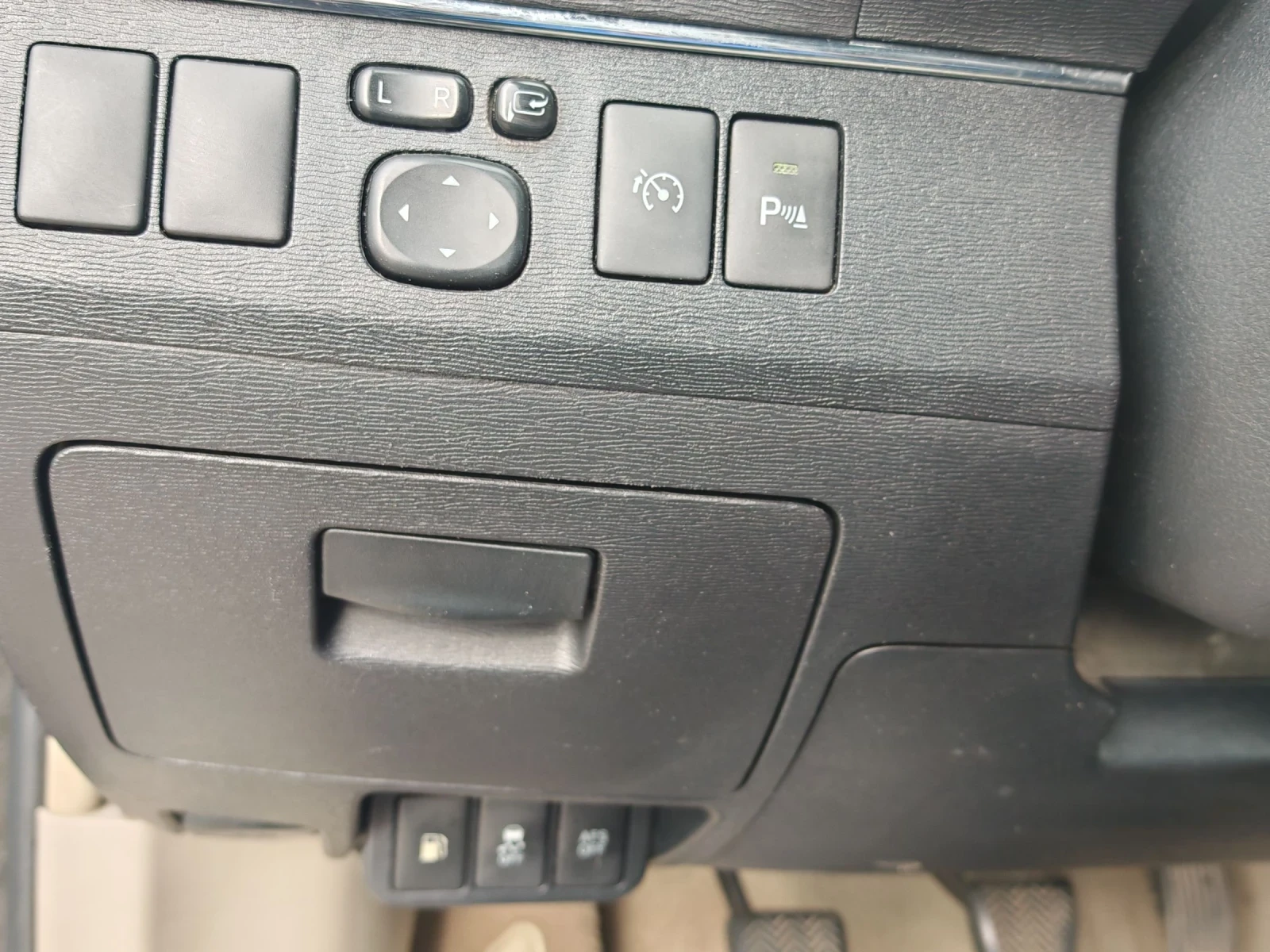 Toyota Avensis 2.2 D-4D | Mobile.bg — изображение 13