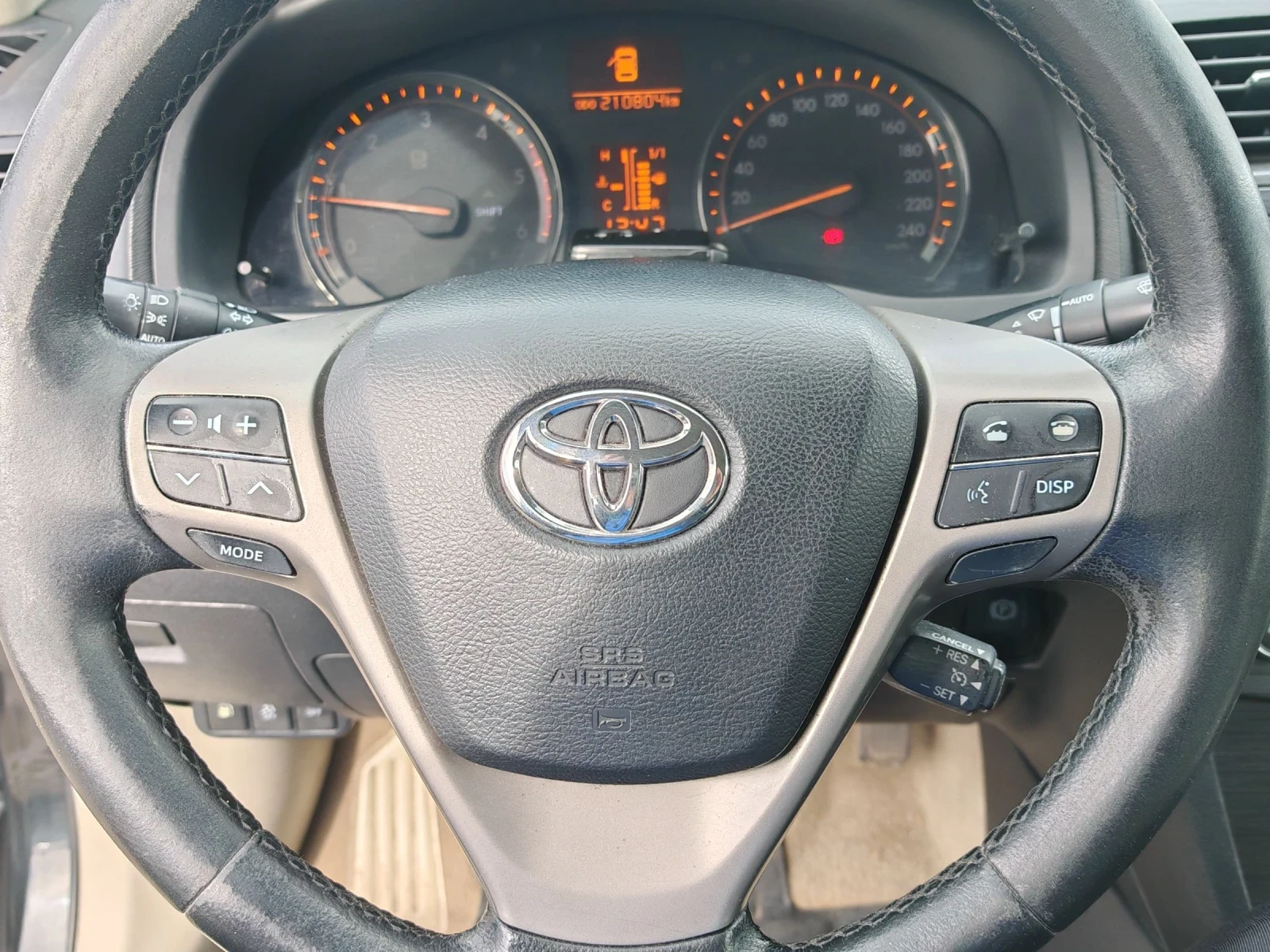 Toyota Avensis 2.2 D-4D | Mobile.bg — изображение 11