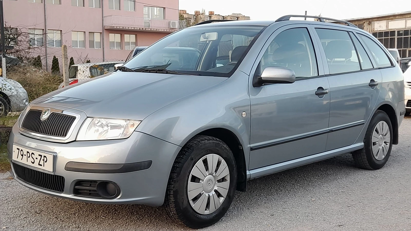 Skoda Fabia 1.4MPI TOP SUSTANT  - изображение 2