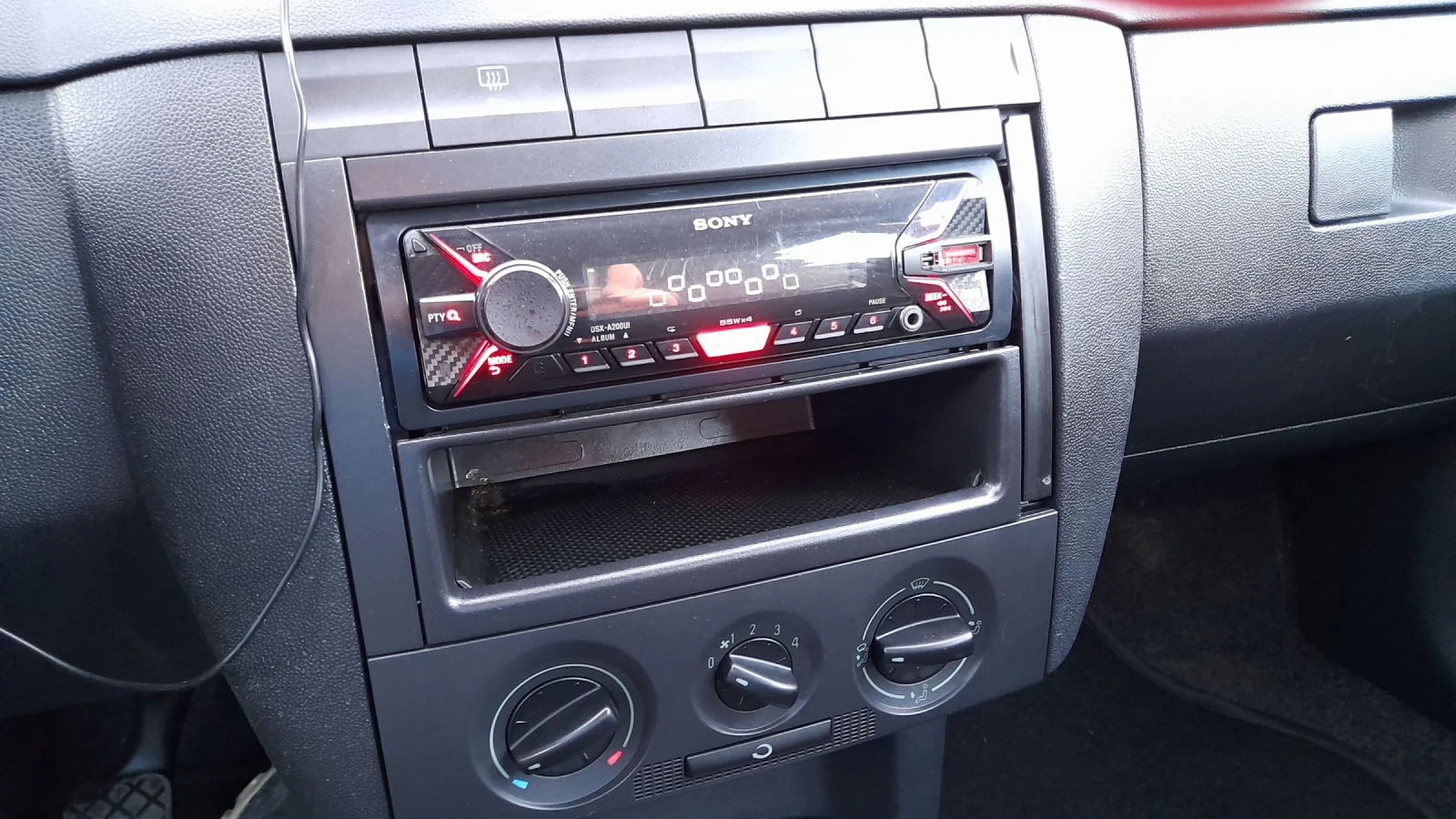 Skoda Fabia 1.4MPI TOP SUSTANT  | Mobile.bg   13