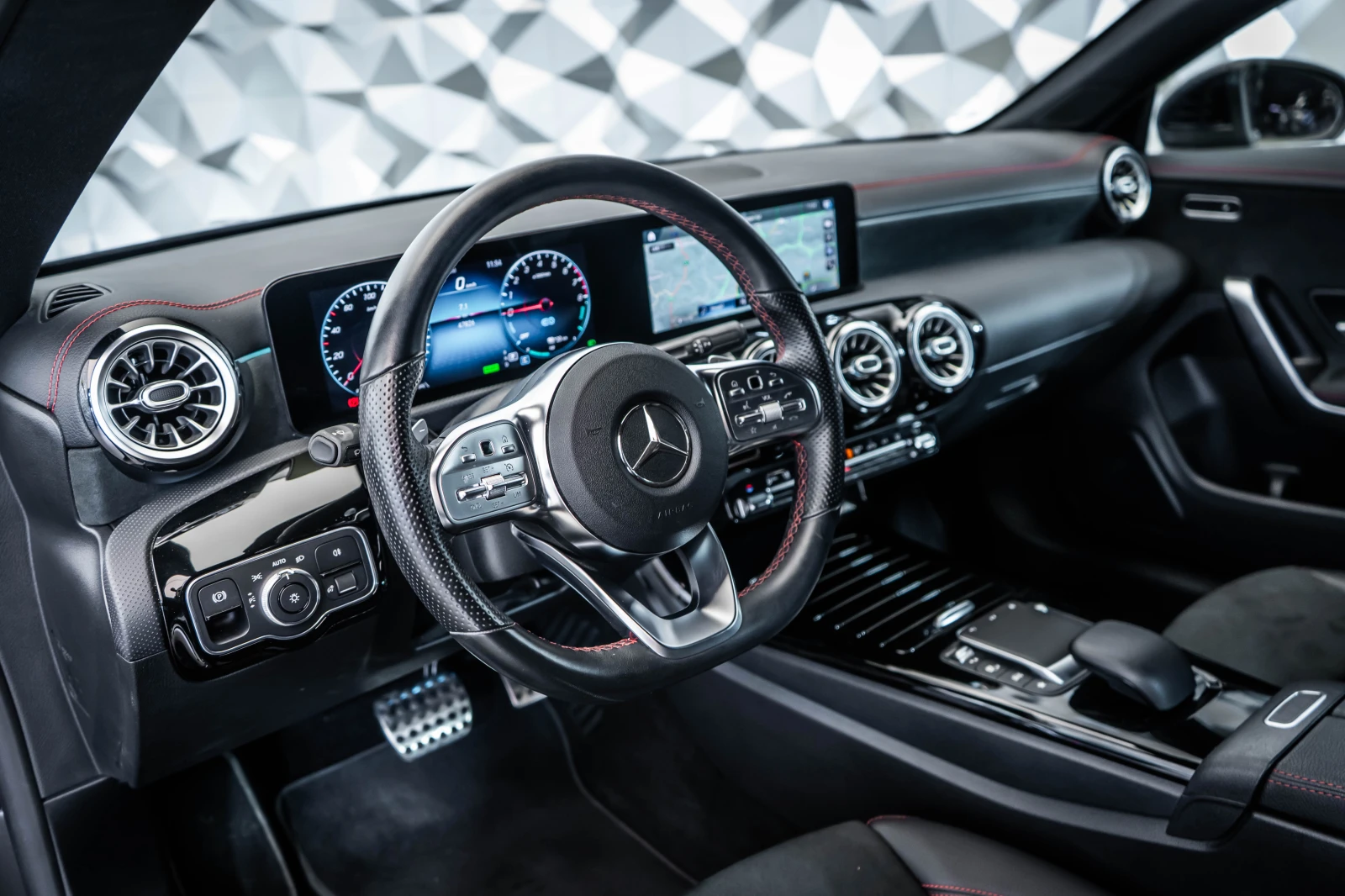 Mercedes-Benz CLA 250 e Coupe * AMG* Camera | Mobile.bg   8