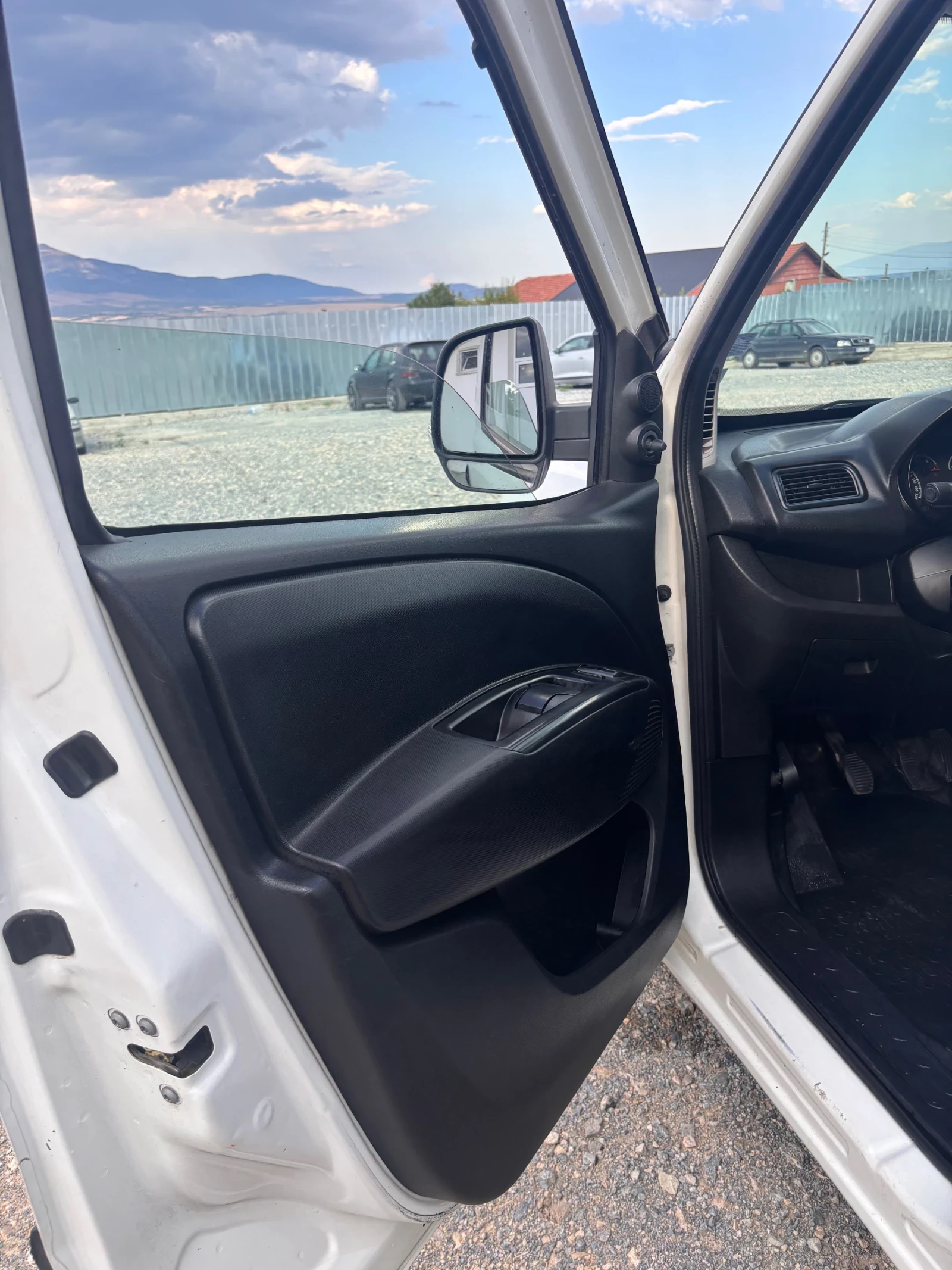Opel Combo  - изображение 6