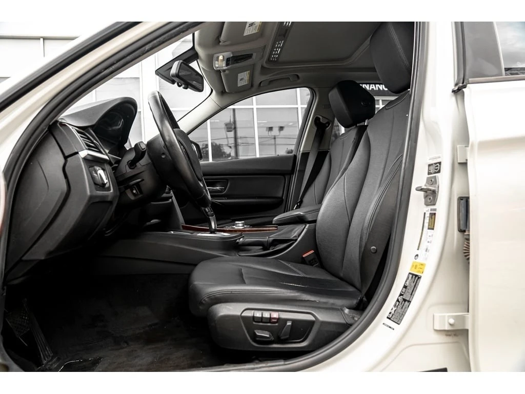 BMW 328 * АВТО КРЕДИТ* ЦЕНА ДО БГ * СЕРВИЗНА ИСТОРИЯ *  - изображение 9