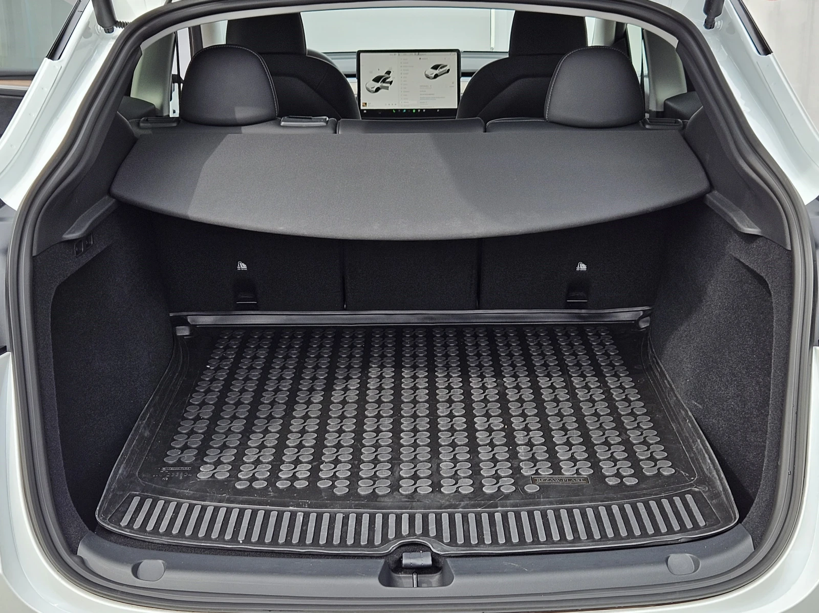 Tesla Model Y Performace/Dual Motor AWD/4X4/GPS - изображение 4