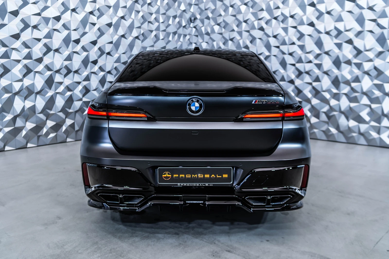 BMW 760 i xDrive * Msport* B&W* 360* Maxton - изображение 4