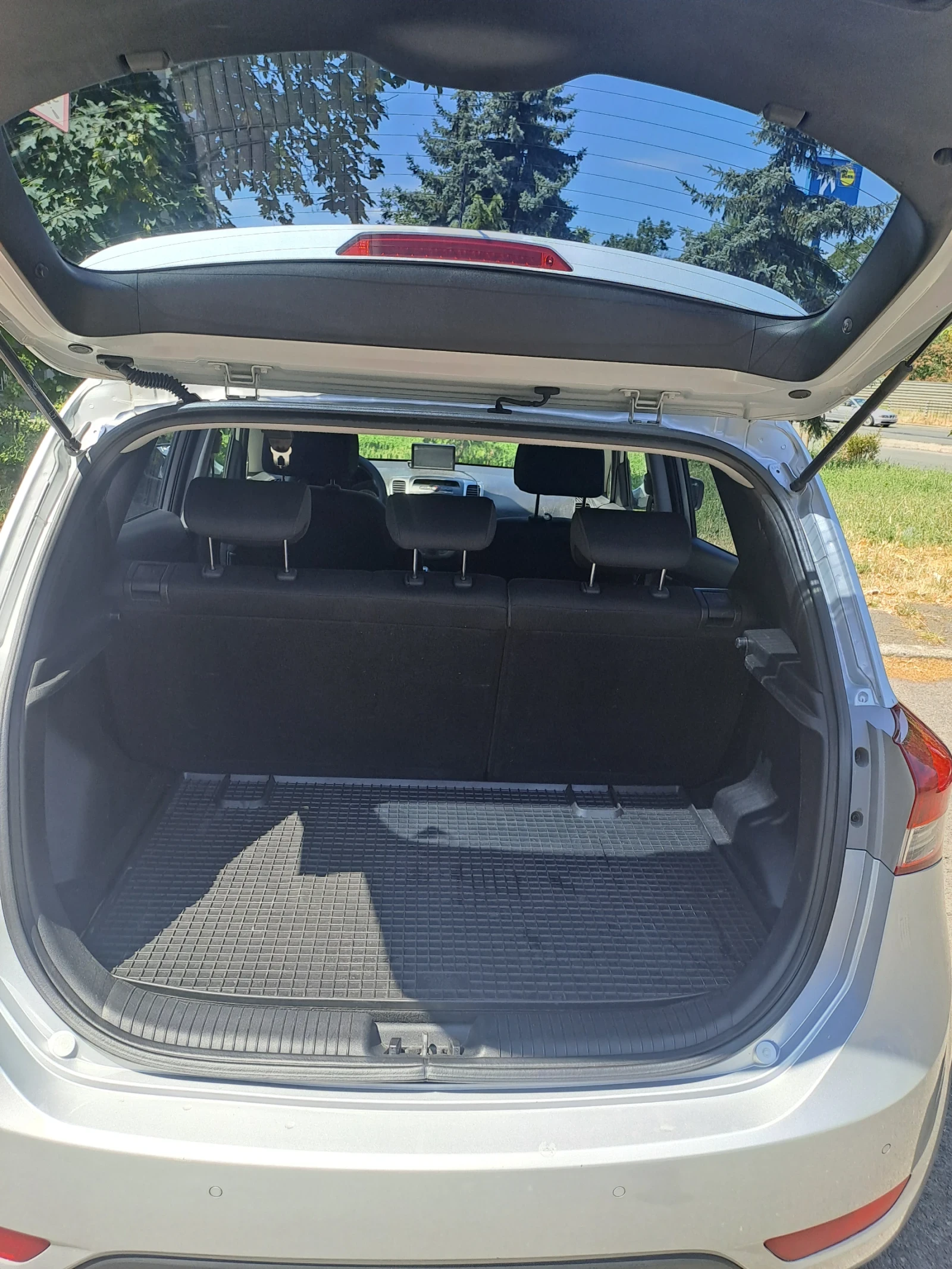 Hyundai Ix20 1.4 бензин/ ГАЗ - изображение 6