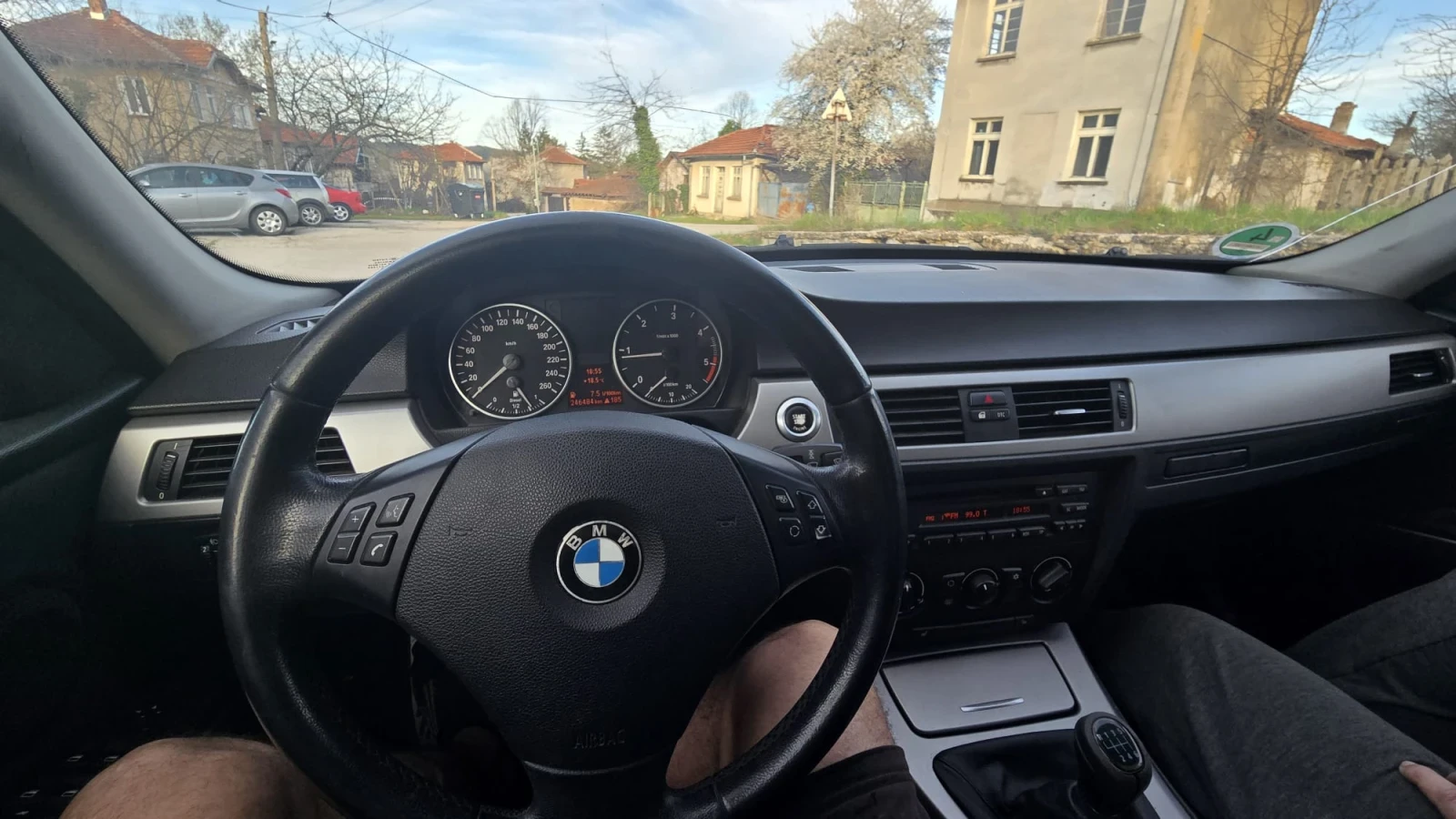 BMW 320 E90, снимка 10 - Автомобили и джипове - 54115903