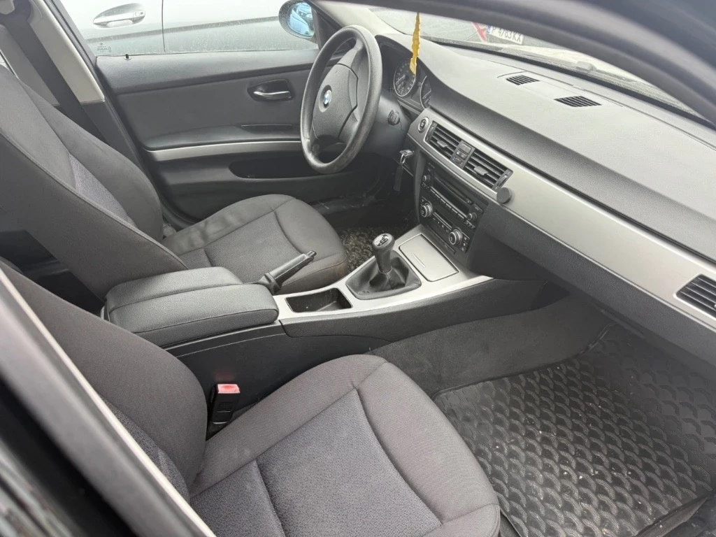 BMW 320, снимка 7 - Автомобили и джипове - 54178698