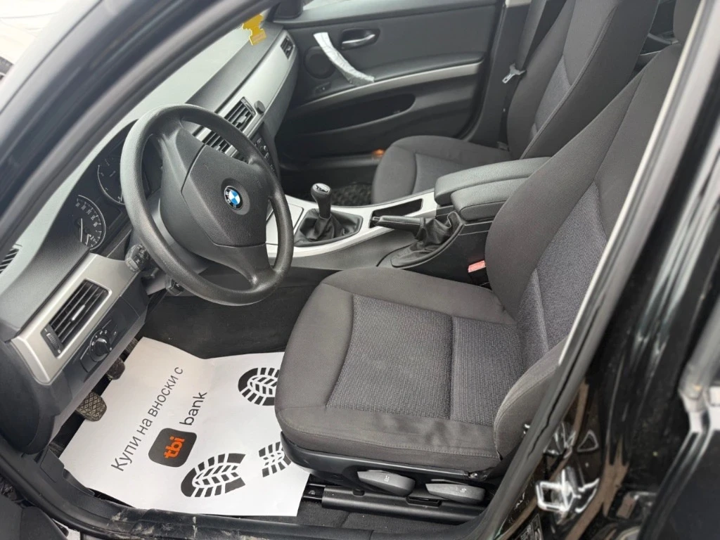 BMW 320, снимка 6 - Автомобили и джипове - 54178698