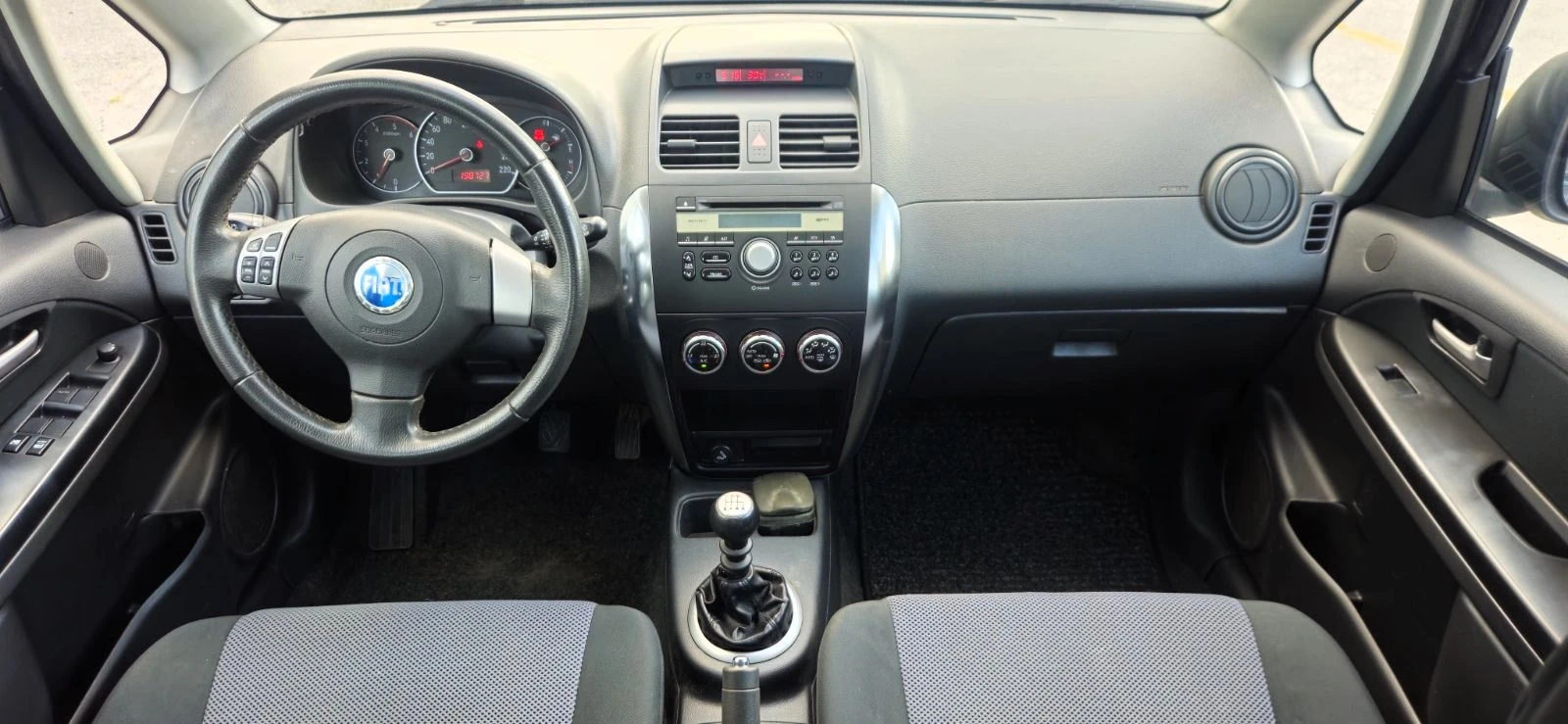 Fiat Sedici 1.9mjet 120hp 4x4, снимка 12 - Автомобили и джипове - 54829777