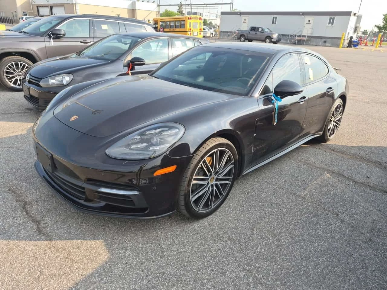 Porsche Panamera 4S * CARFAX * Един собственик * 