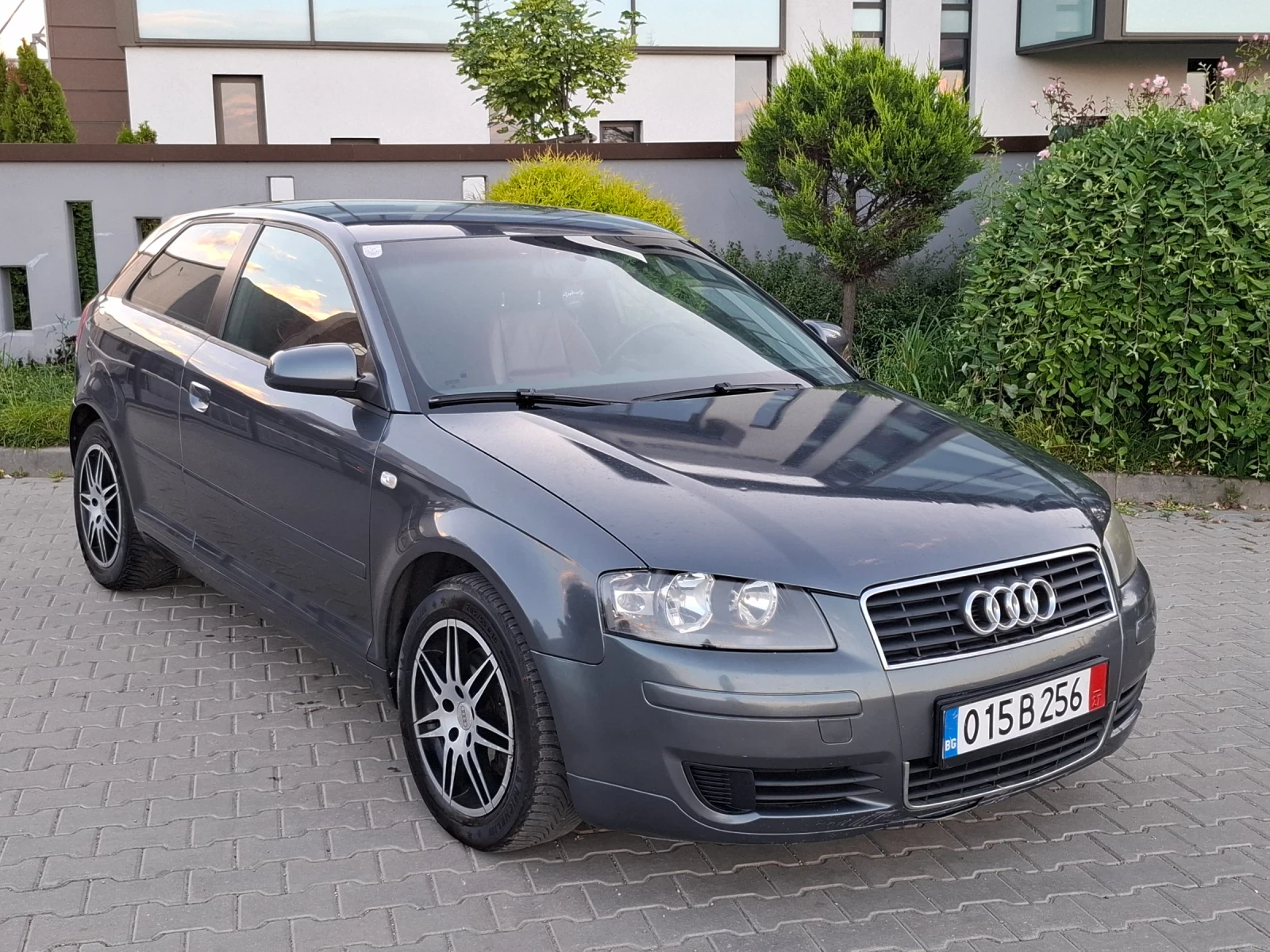 Audi A3 1.9TDI* (105кс)* KOЖА* HOB BHОС* * , снимка 2 - Автомобили и джипове - 54918721