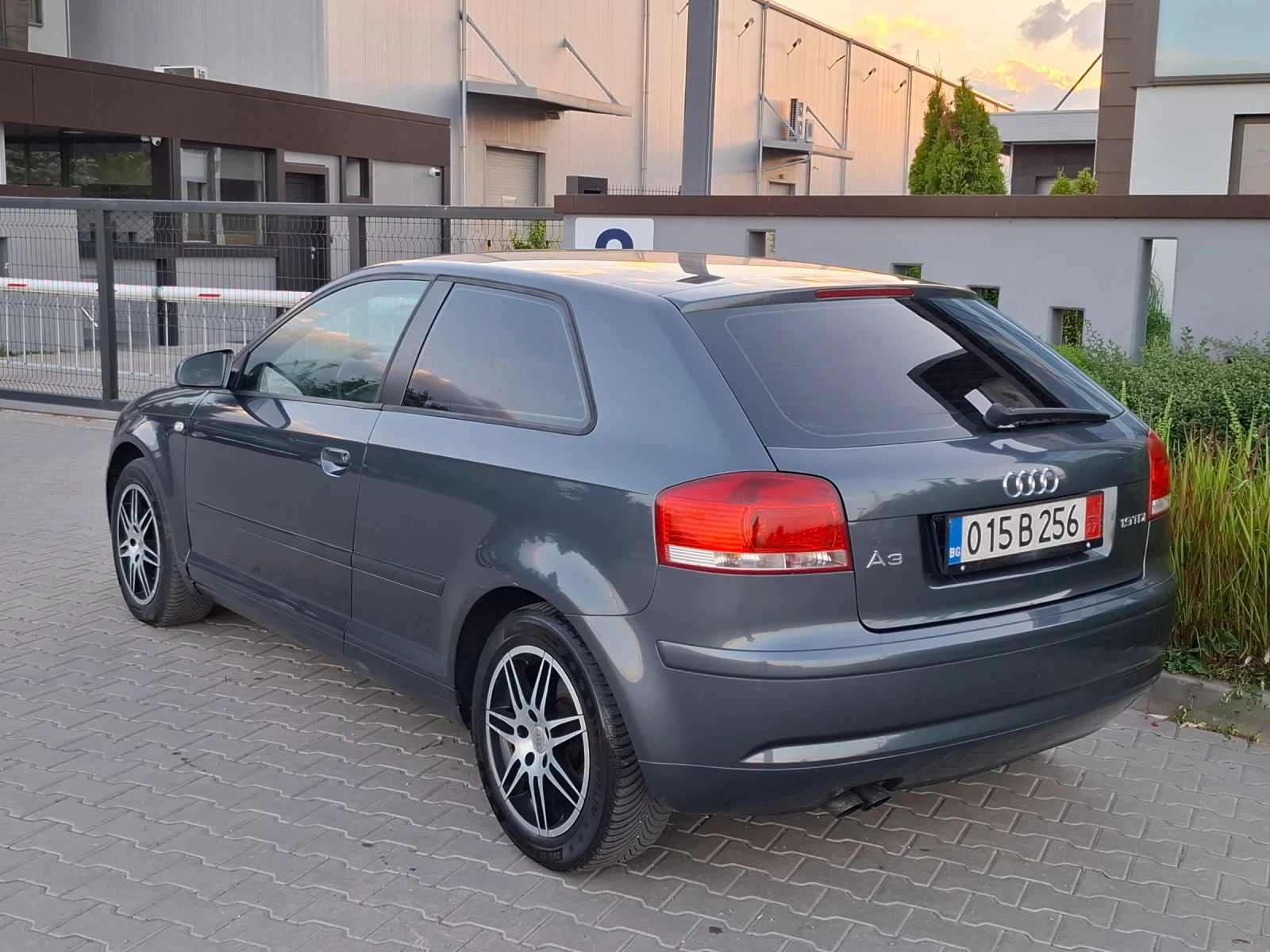 Audi A3 1.9TDI* (105кс)* KOЖА* HOB BHОС* * , снимка 12 - Автомобили и джипове - 54918721