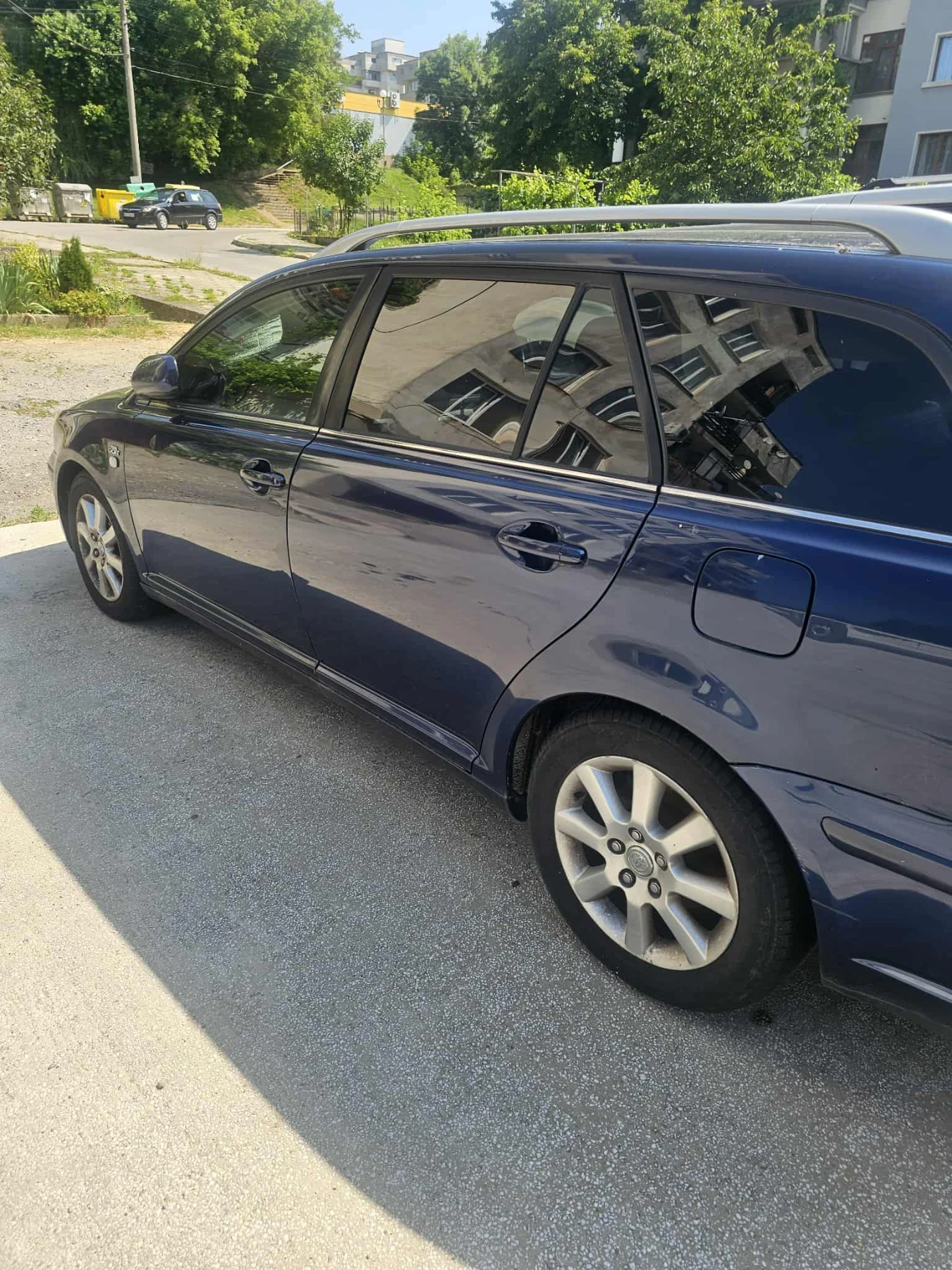 Toyota Avensis, снимка 14 - Автомобили и джипове - 55075824