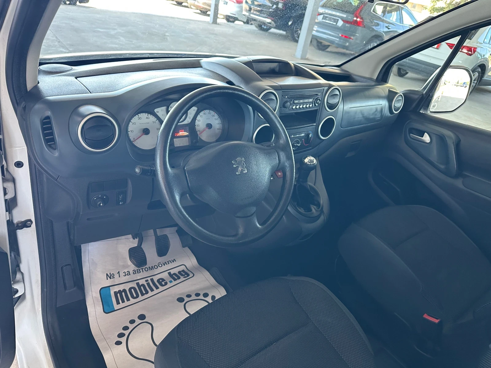 Peugeot Partner, снимка 8 - Автомобили и джипове - 55538076