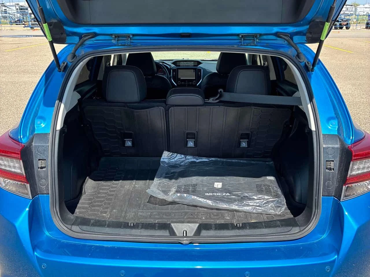 Subaru Impreza  Sport tech| ЗАДНА КАМЕРА| ПАНОРАМА| KEYLESS| | , снимка 14 - Автомобили и джипове - 55559889