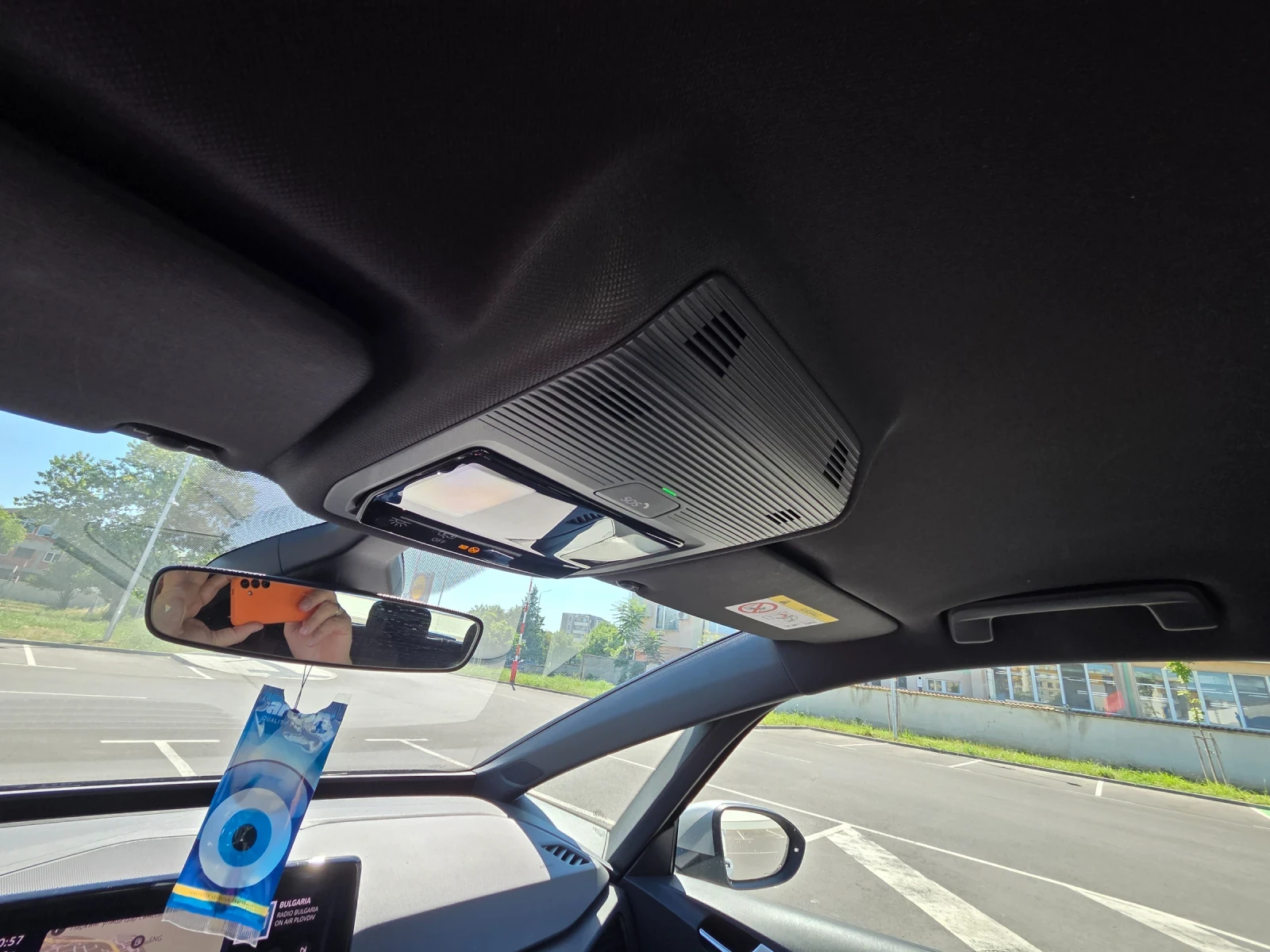 VW ID.3 1 st PRO 204ps 62KW Сервизна история, снимка 9 - Автомобили и джипове - 55598988