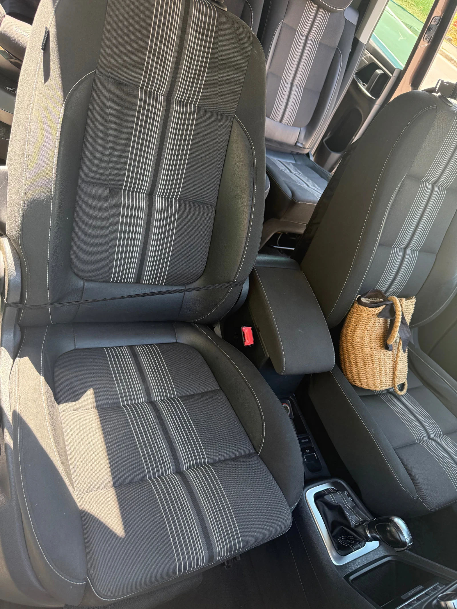 VW Sharan, снимка 9 - Автомобили и джипове - 55704182