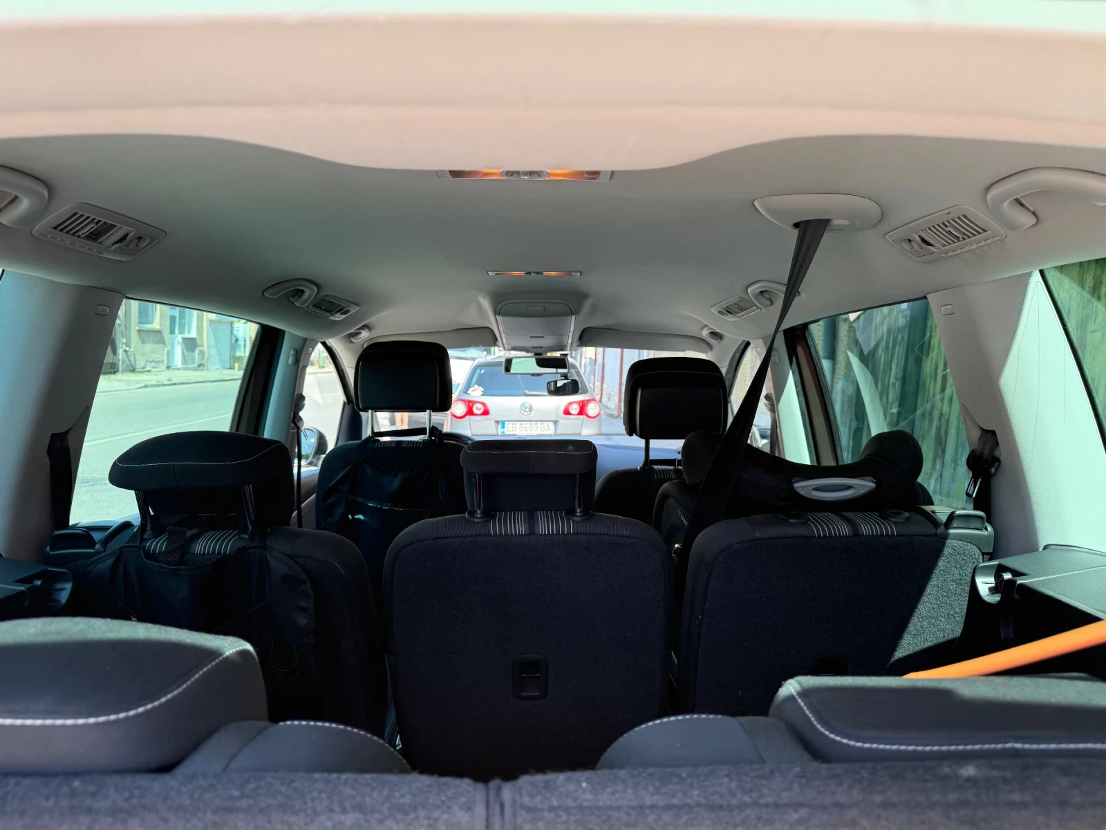 VW Sharan, снимка 17 - Автомобили и джипове - 55704182